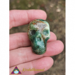 CRÂNE EN SODALITE VERTE