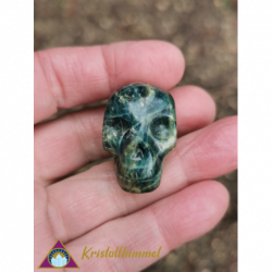 SKULL MADE OF GREEN SODALITE