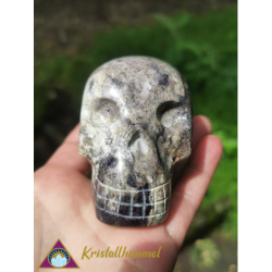 FLUORITE SKULL