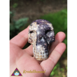 FLUORITE SKULL