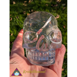 LIGHT AMETHYST SKULL