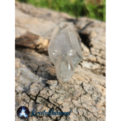 CLEAR QUARTZ SKULL