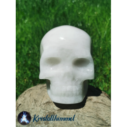 MILK QUARTZ SKULL