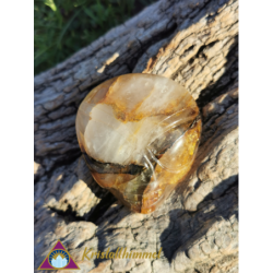 FLAT HEMATOID QUARTZ SKULL