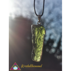 MOLDAVITE PENDANT