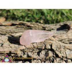 ROSE QUARTZ SKULL