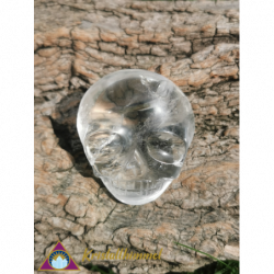 FLAT CLEAR QUARTZ SKULL