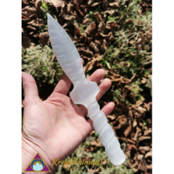 SELENITE DAGGER