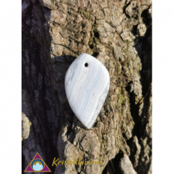 CHALCEDONY PENDANT